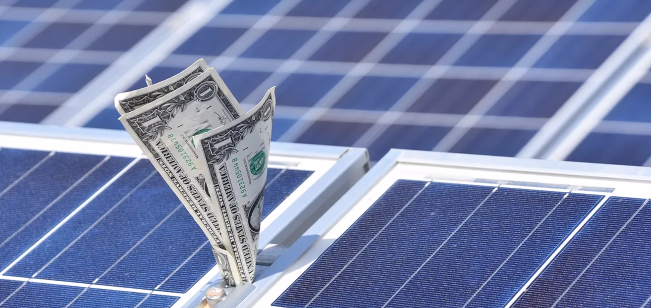 “Solar farm project finance model showcasing PV panels and clean energy investment opportunities in the Middle East.”